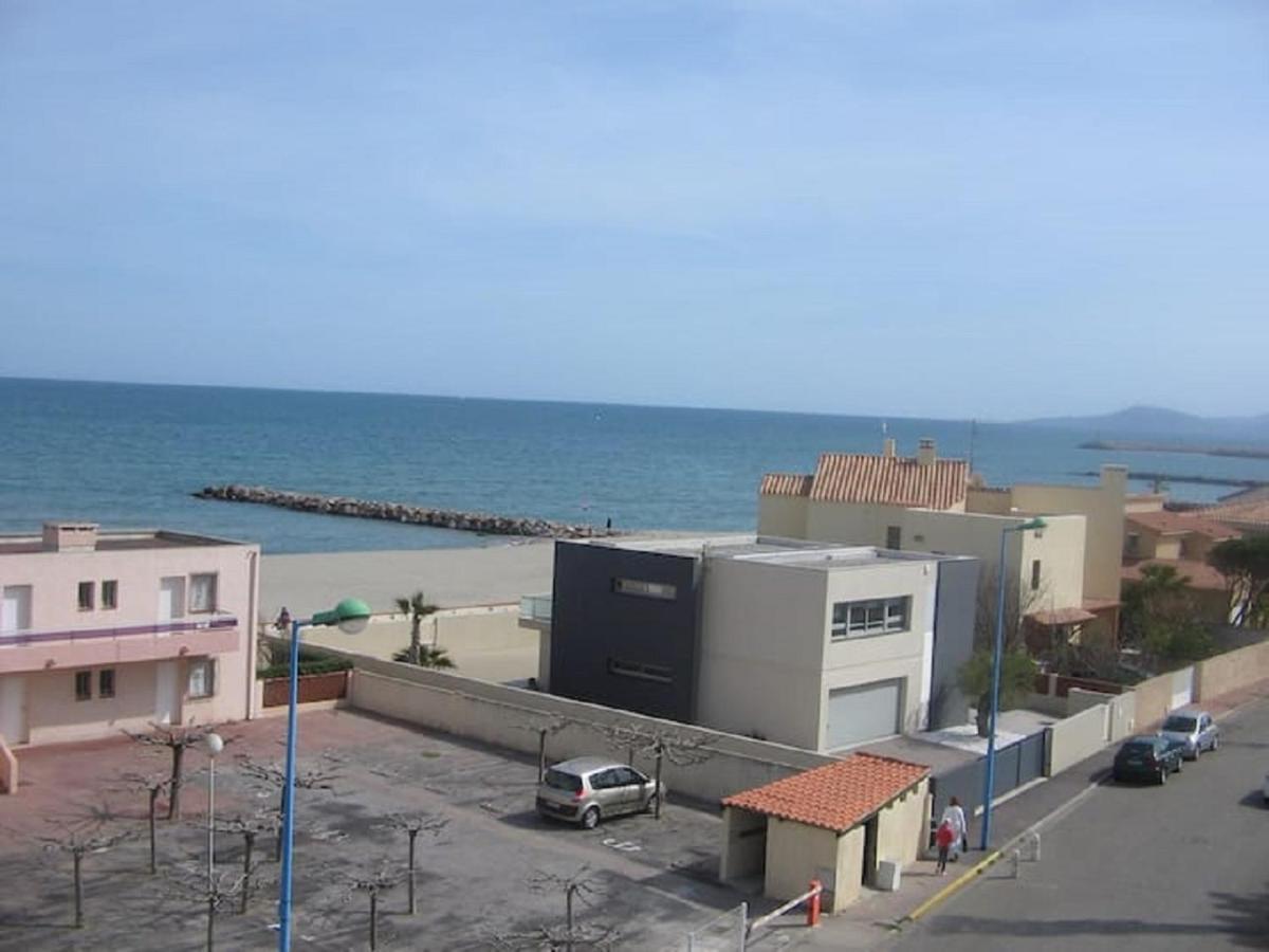 Le Miramar Appartement Face A La Mer - Balcon - Clim 圣西普里安 外观 照片